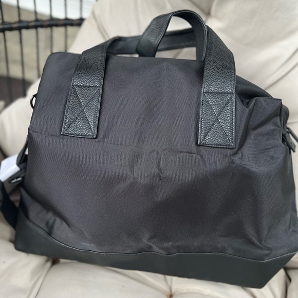 YVES SAINT LAUREN PERFUME BLACK TRAVEL BAG - Picture 16 of 16